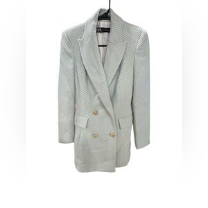 Zara Women's Light Blue and Cream Striped Blazer